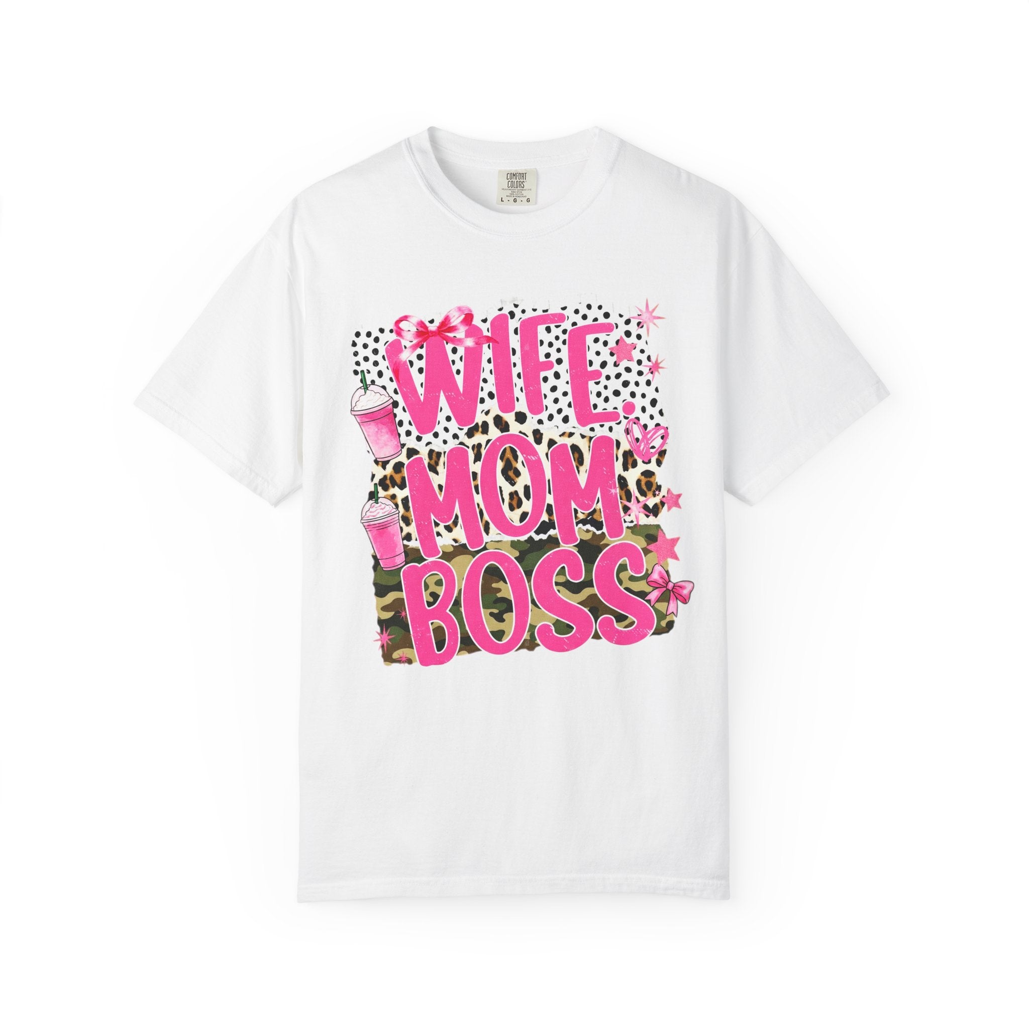 Wife Mom Boss Graphic T‑Shirt — Pink Leopard Stars Design