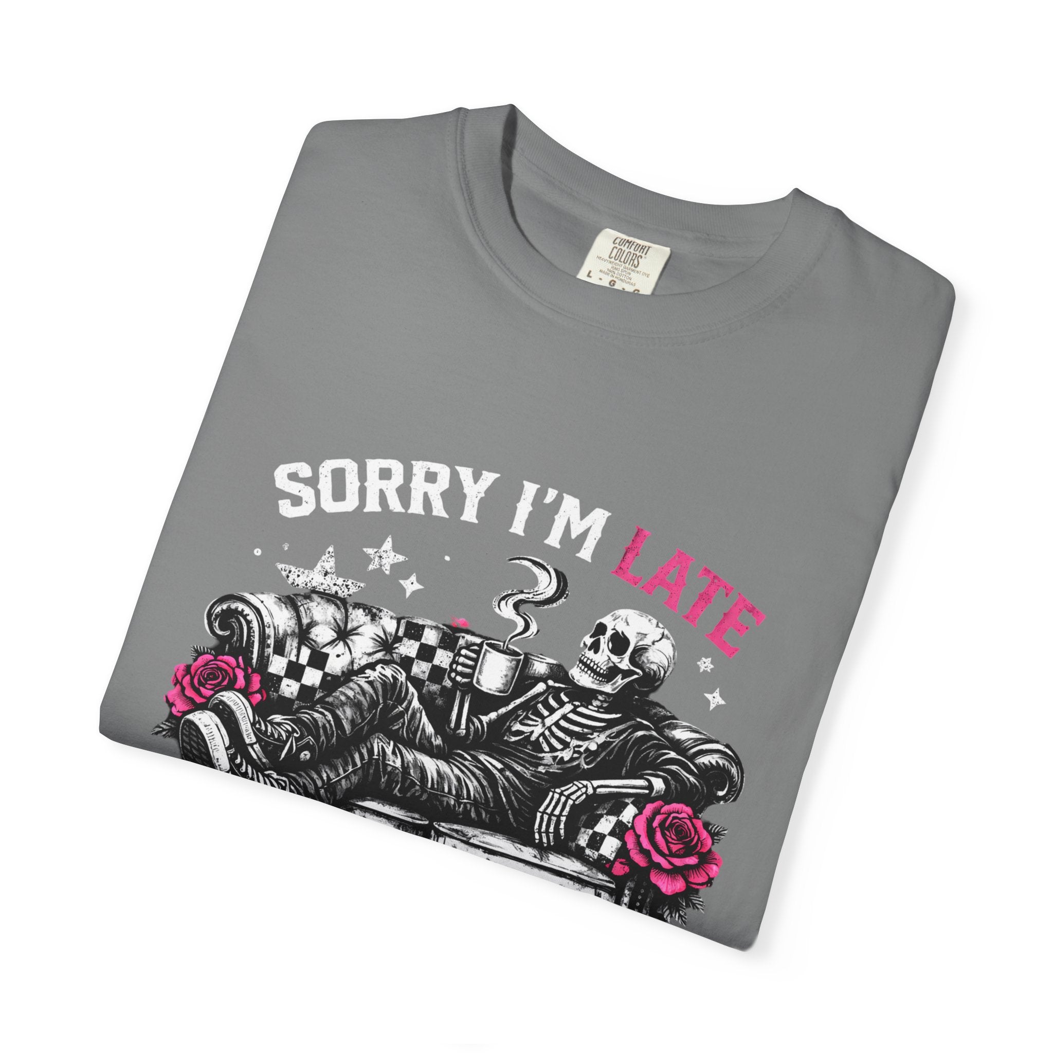 Skull & Roses 'Sorry I'm Late' T-Shirt