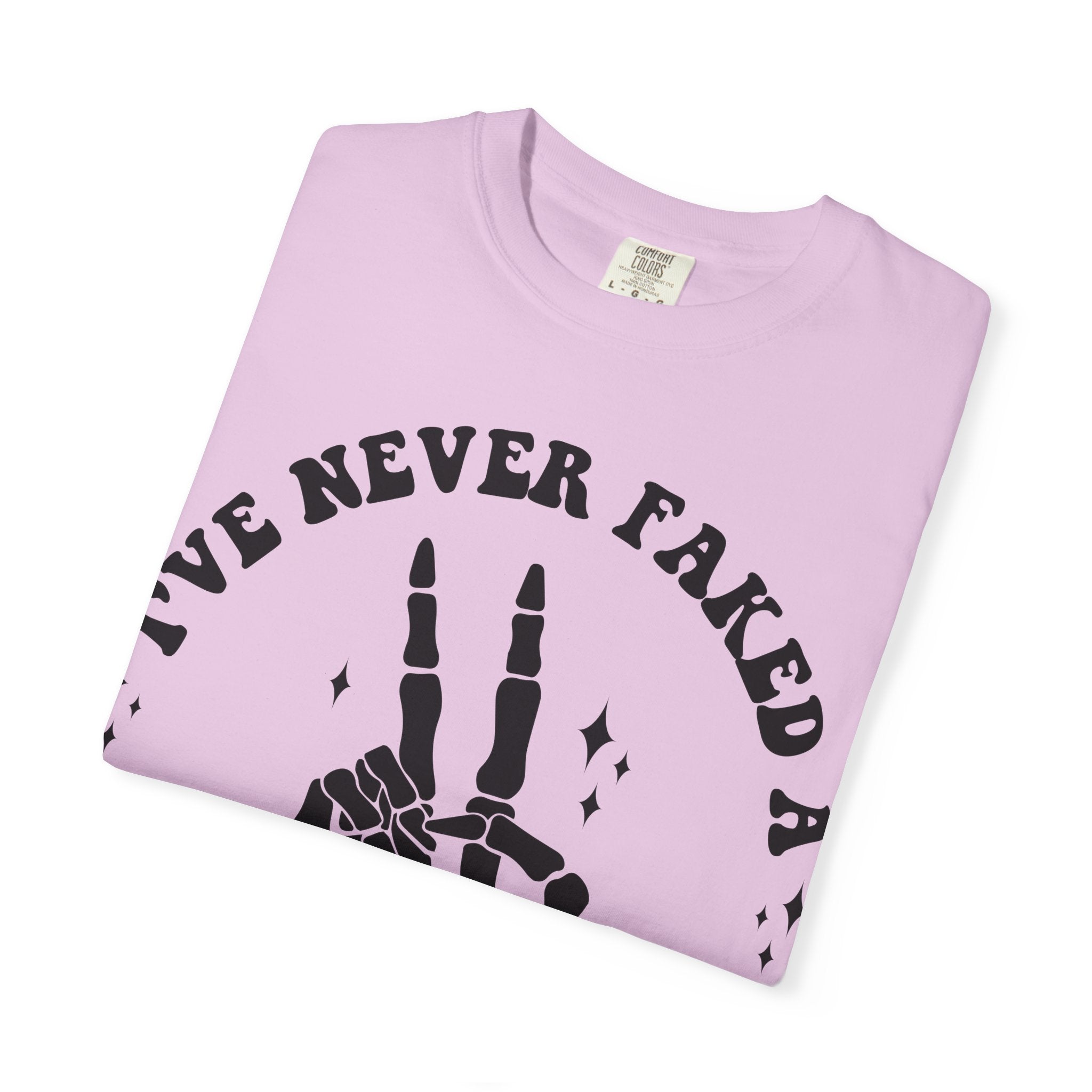 Sarcastic Skeleton Peace Sign T-Shirt — "I've Never Faked A Sarcasm In My Life" Graphic Tee