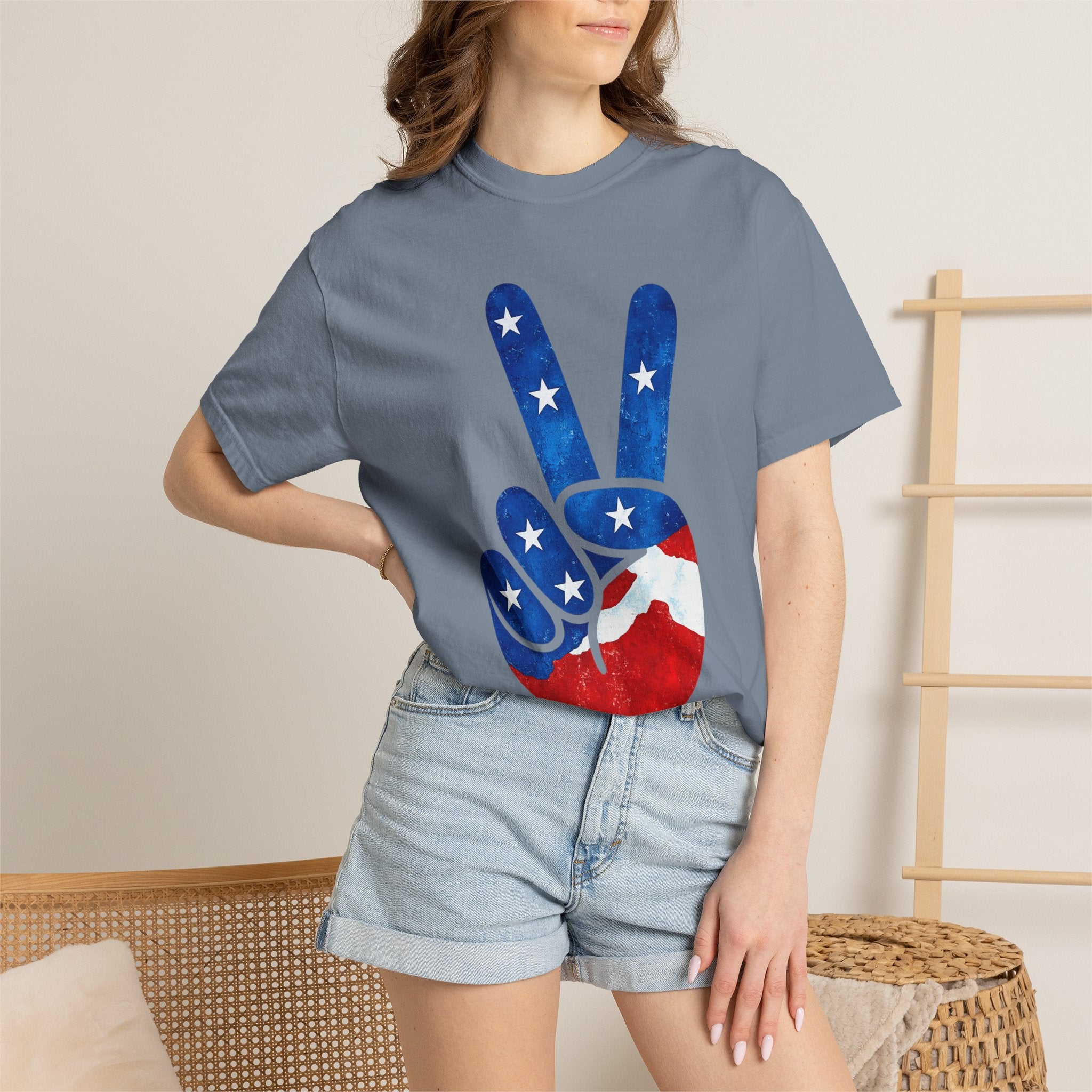 Peace Sign USA Flag T-Shirt – Patriotic Peace Graphic Tee