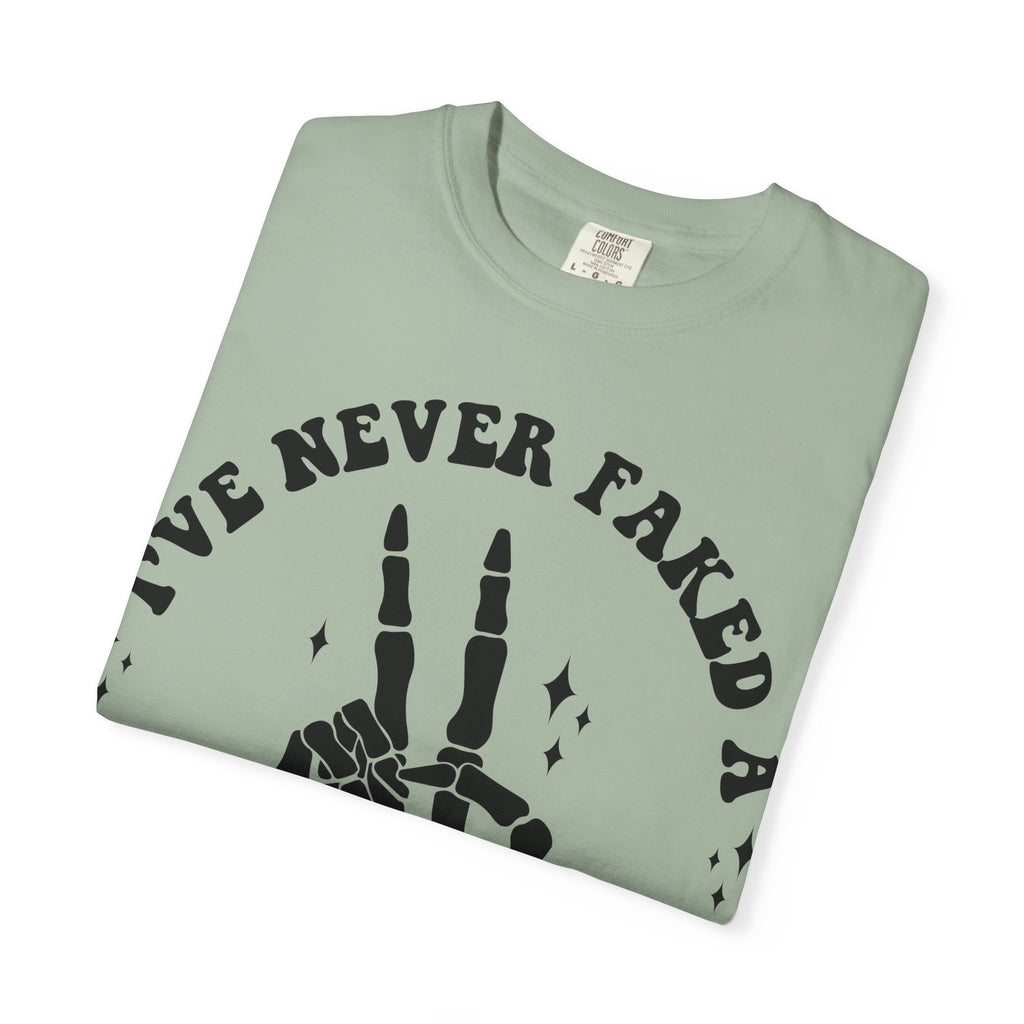 Sarcastic Skeleton Peace Sign T-Shirt — "I've Never Faked A Sarcasm In My Life" Graphic Tee