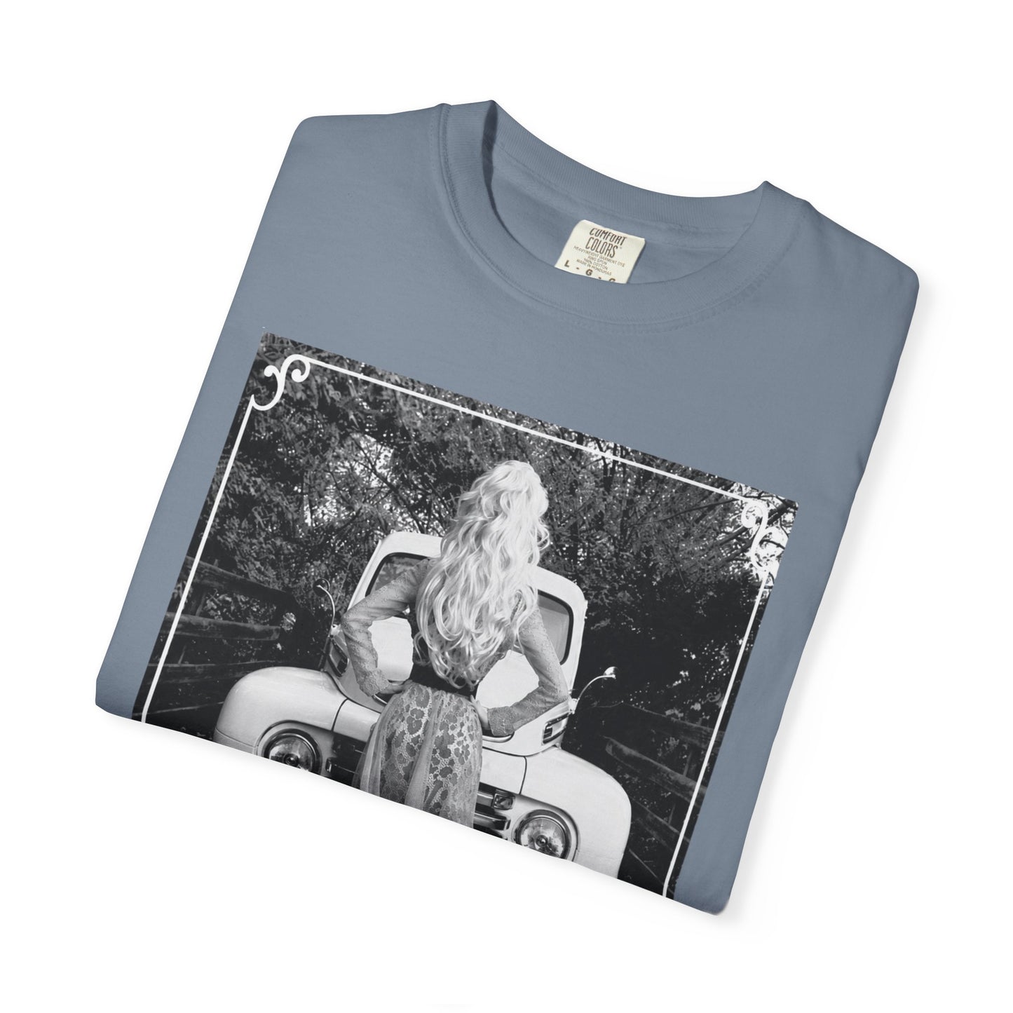 Vintage Glam Tee — 'Dancing in Heels' Photo Graphic T-Shirt