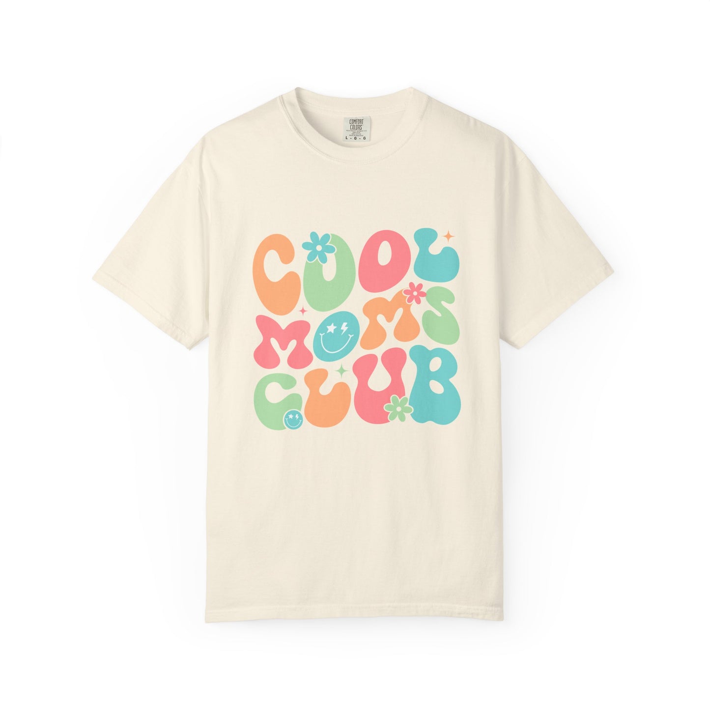 Cool Mom Club T-Shirt — Retro Floral Graphic Tee for Moms