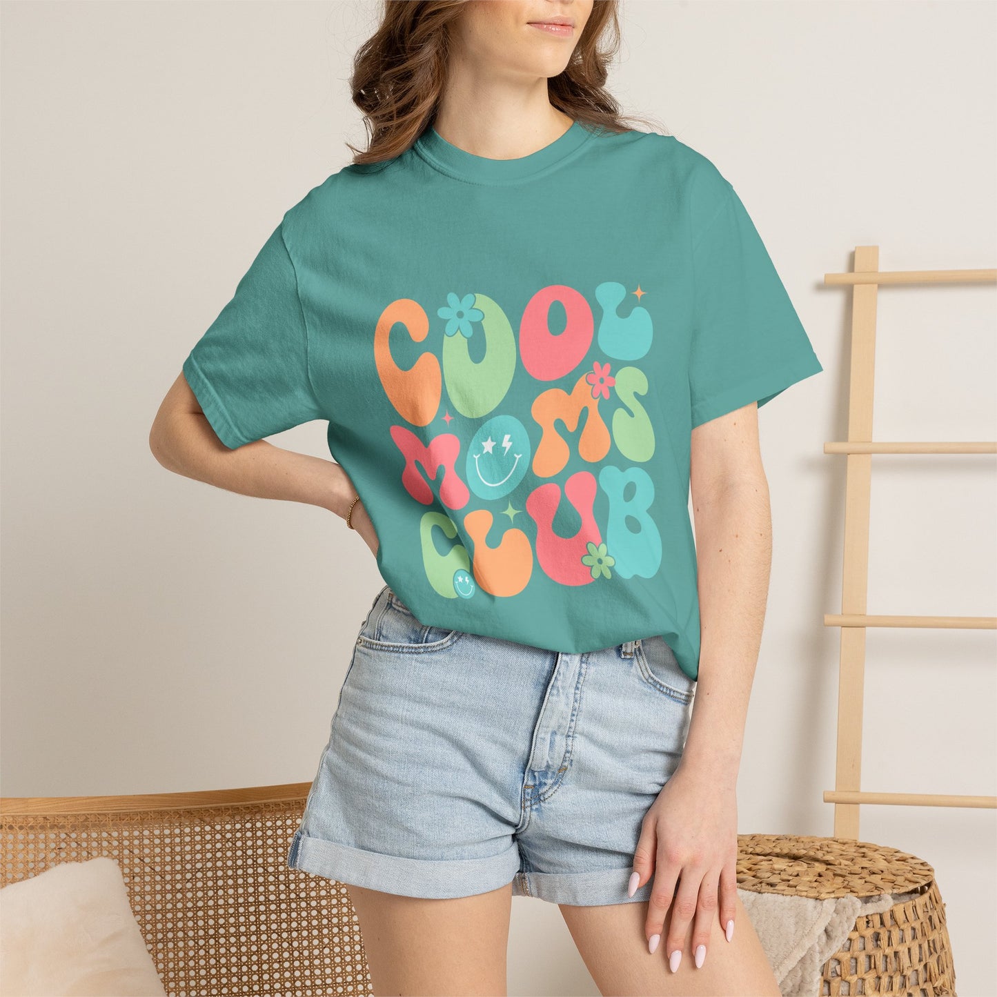 Cool Mom Club T-Shirt — Retro Floral Graphic Tee for Moms