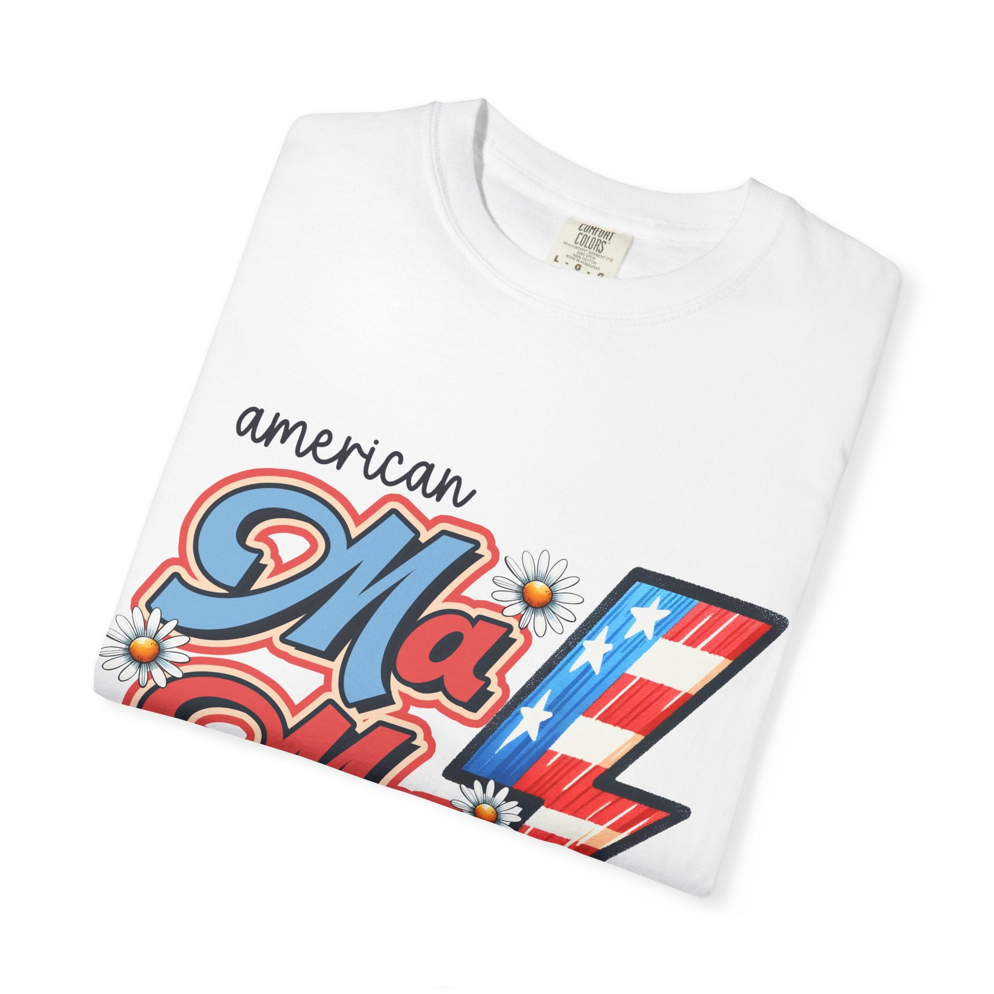 American MaMa Lightning Bolt T-Shirt — Retro Patriotic Mother's Day Tee