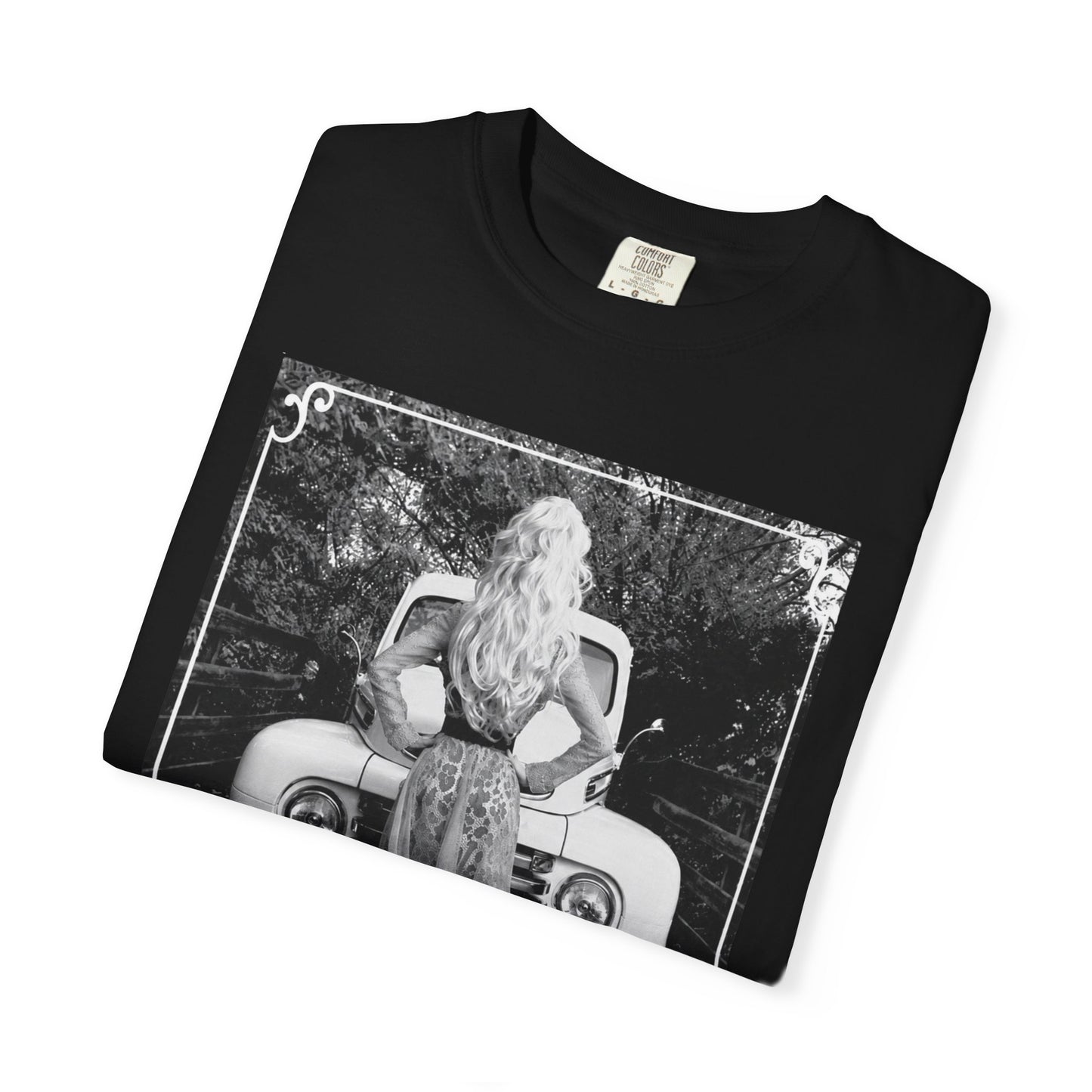 Vintage Glam Tee — 'Dancing in Heels' Photo Graphic T-Shirt
