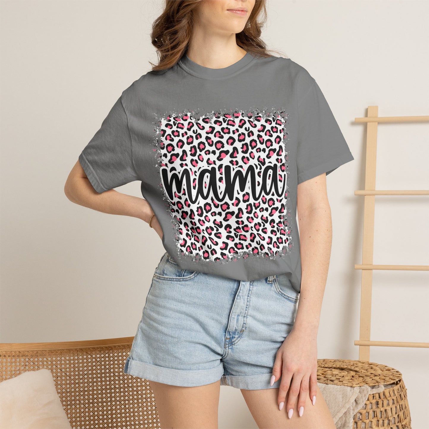 Mama Leopard Print T-Shirt – Floral Pink Cheetah Graphic Tee for Moms