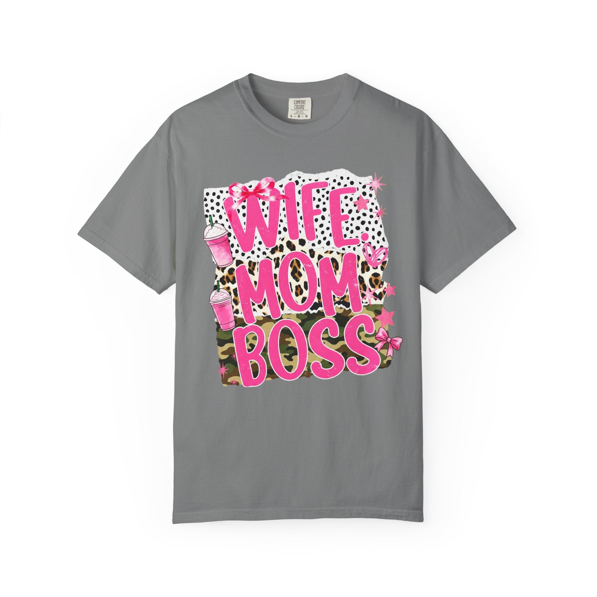 Wife Mom Boss Graphic T‑Shirt — Pink Leopard Stars Design