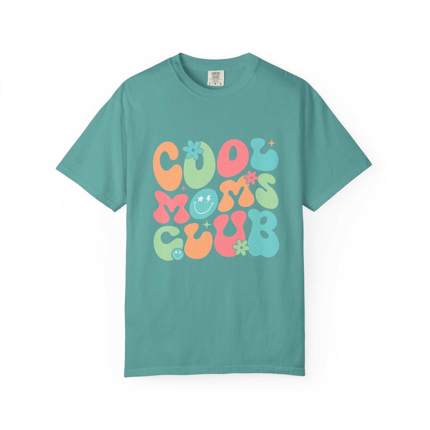 Cool Mom Club T-Shirt — Retro Floral Graphic Tee for Moms