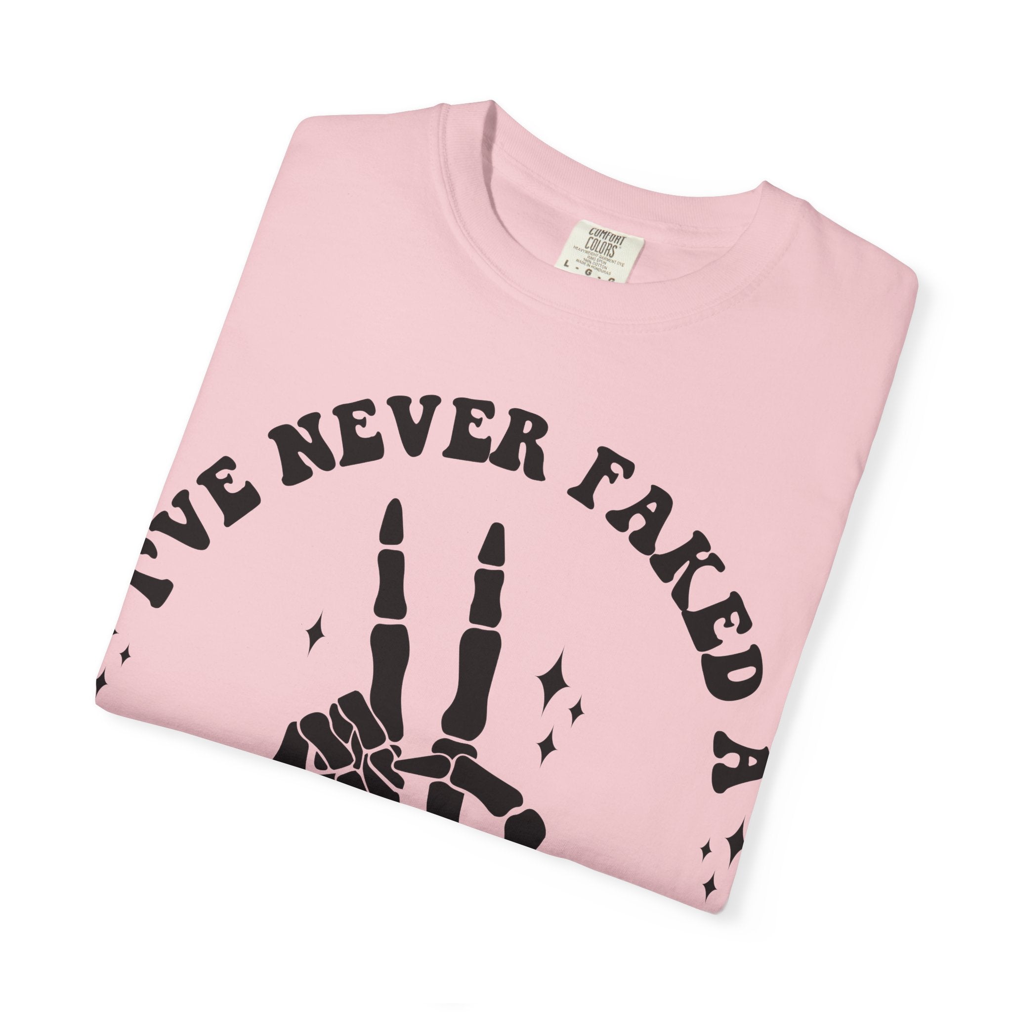 Sarcastic Skeleton Peace Sign T-Shirt — "I've Never Faked A Sarcasm In My Life" Graphic Tee