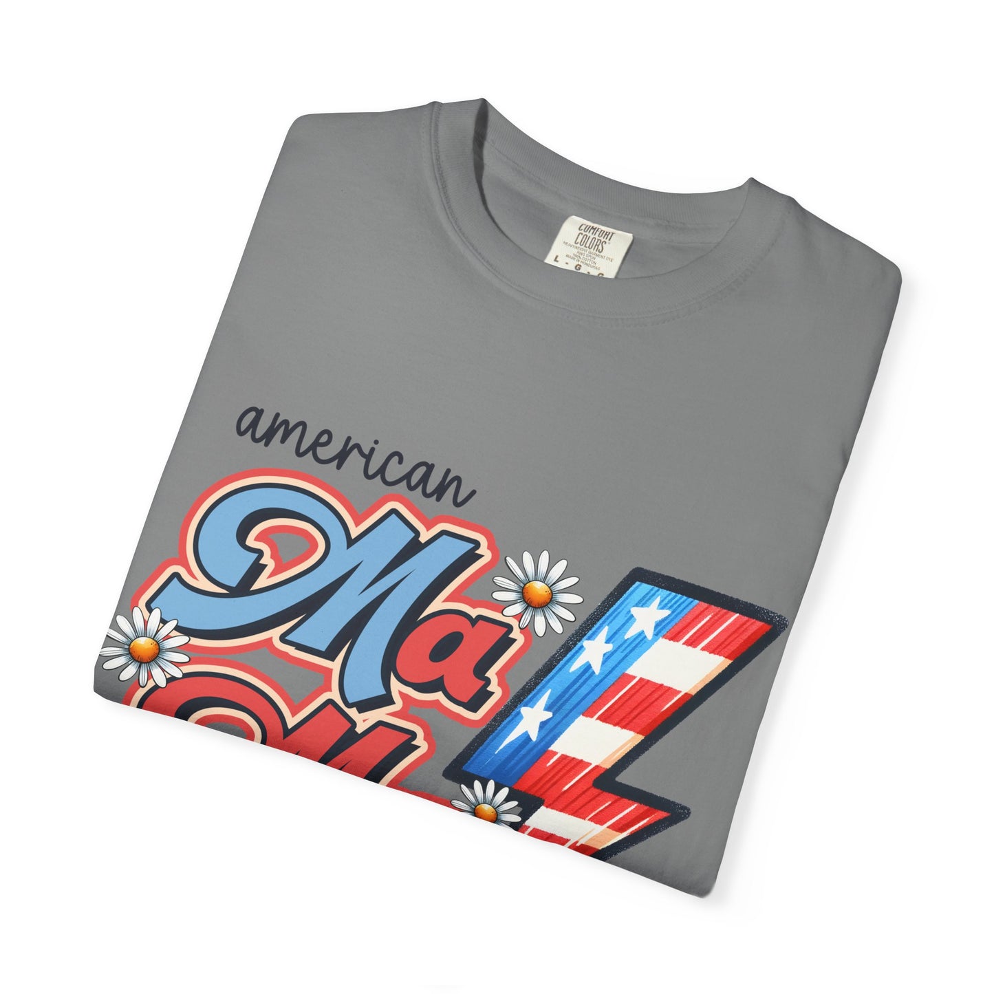 American MaMa Lightning Bolt T-Shirt — Retro Patriotic Mother's Day Tee