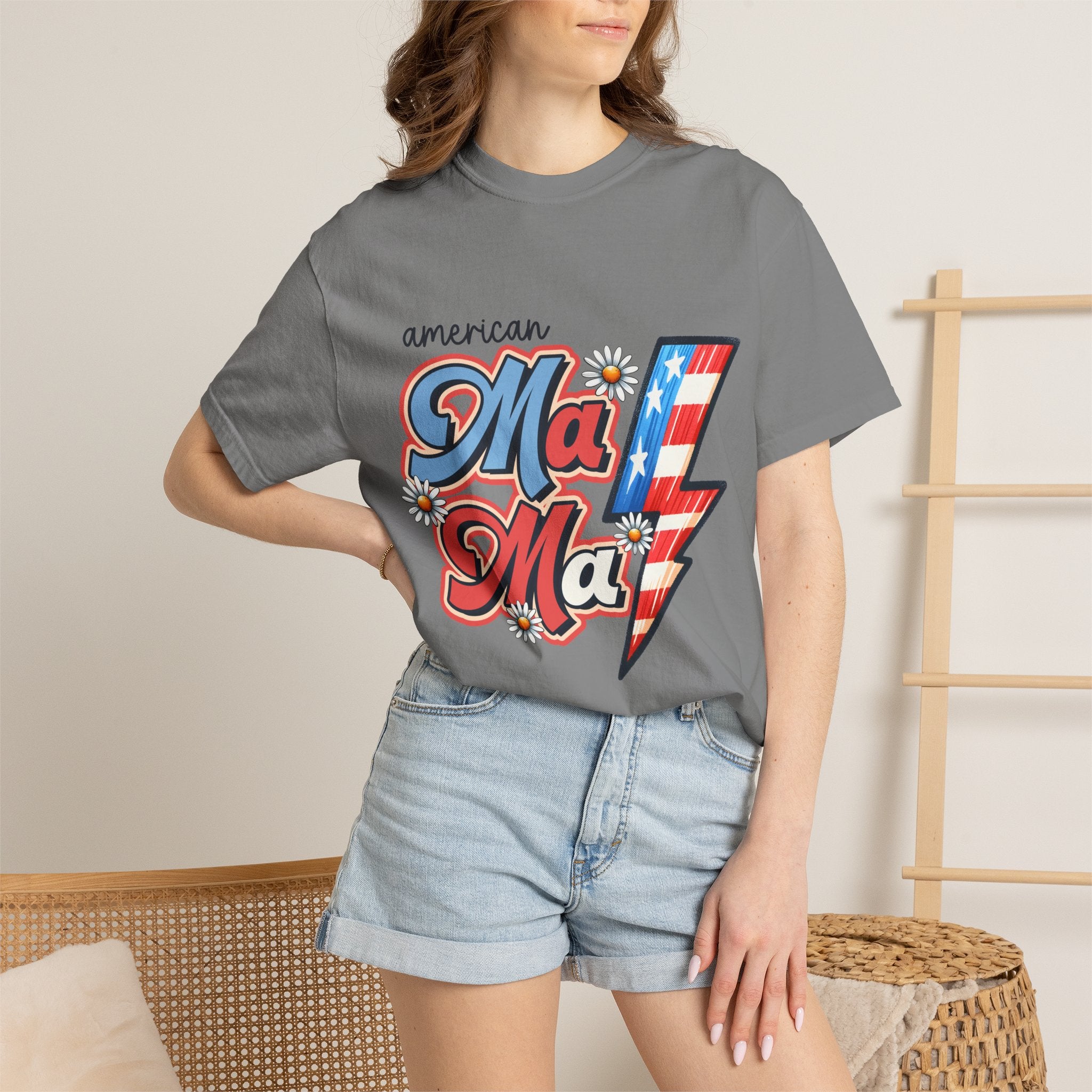 American MaMa Lightning Bolt T-Shirt — Retro Patriotic Mother's Day Tee