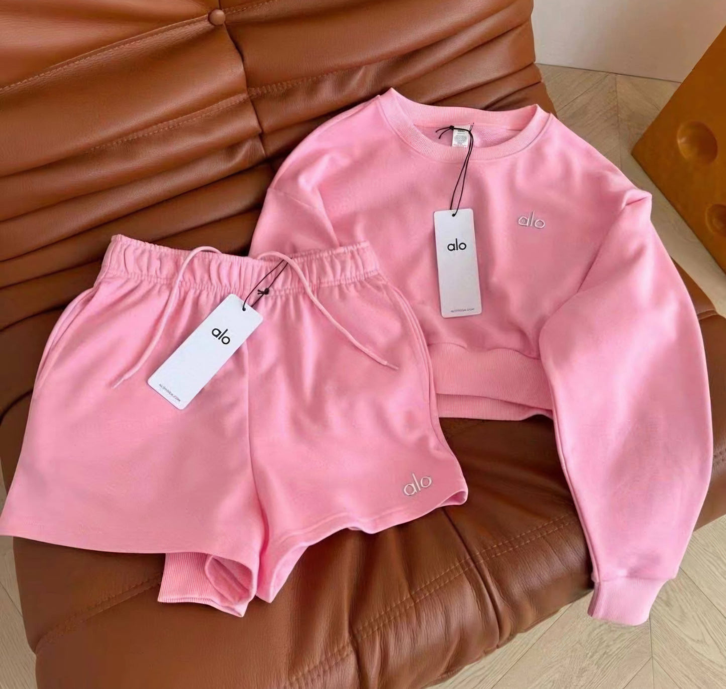 Pre-Order 1:1 Inspired Alo Crop Sweatshirt Set